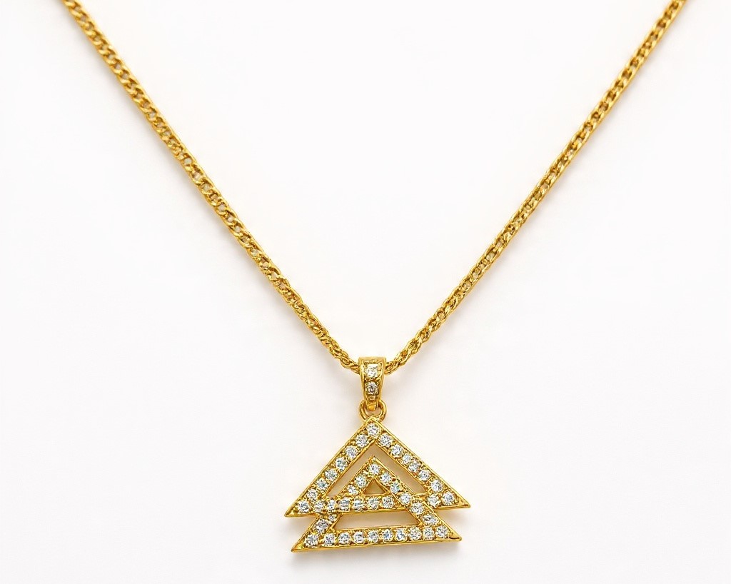 The Geometric Interlocking Triangle Necklace The Geometric Interlocking Triangle Necklace