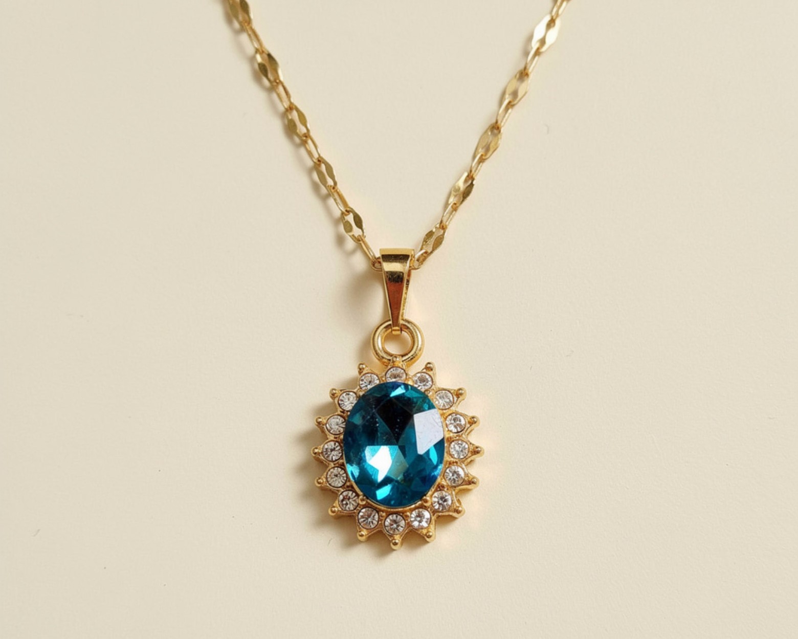 The Royal Riviera Pendant The Royal Riviera Pendant